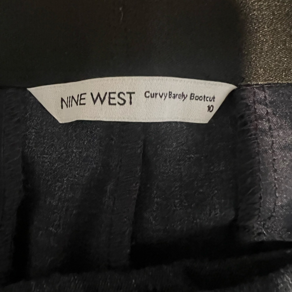 Nine West Curvy Barely Boot Cut Pants ~ Size 10 - Picture 4 of 8